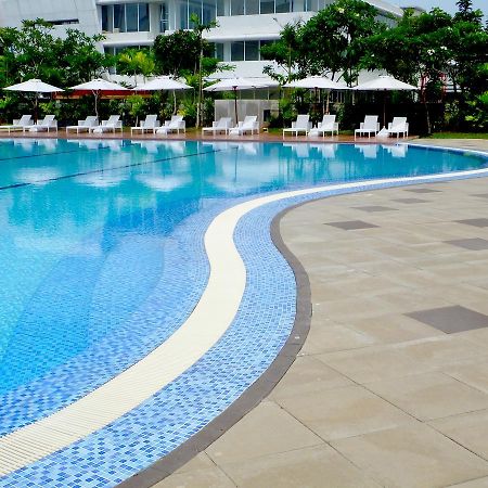 Nunia Inn Bandara Jakarta Tangerang Kültér fotó